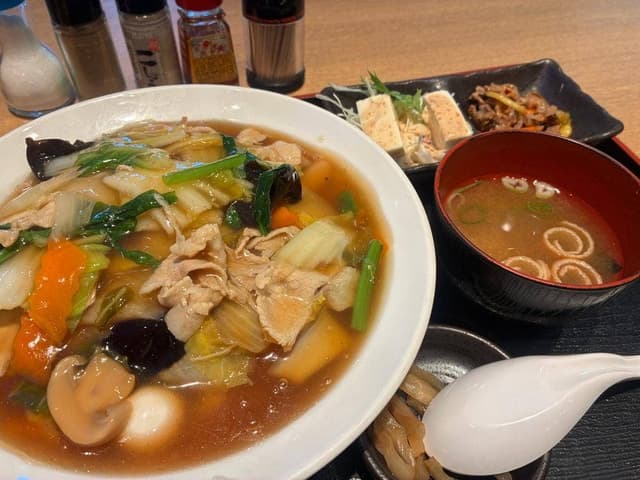 串焼&チャイニーズバル 八香閣 - サブ画像1