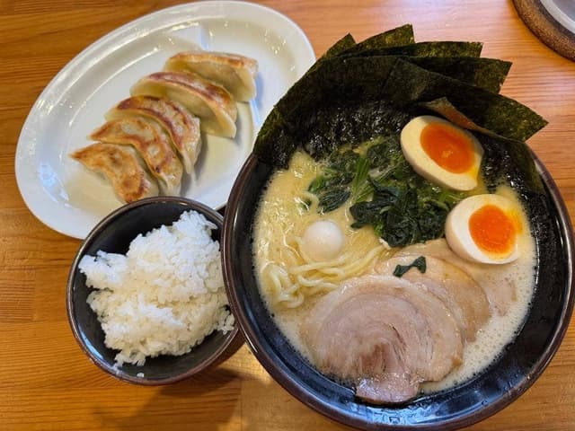 横濱家系 たくみ家 桜土浦インター店 - サブ画像1