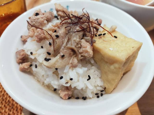 小宇宙食堂 南台湾ごはん 六甲店 - サブ画像3