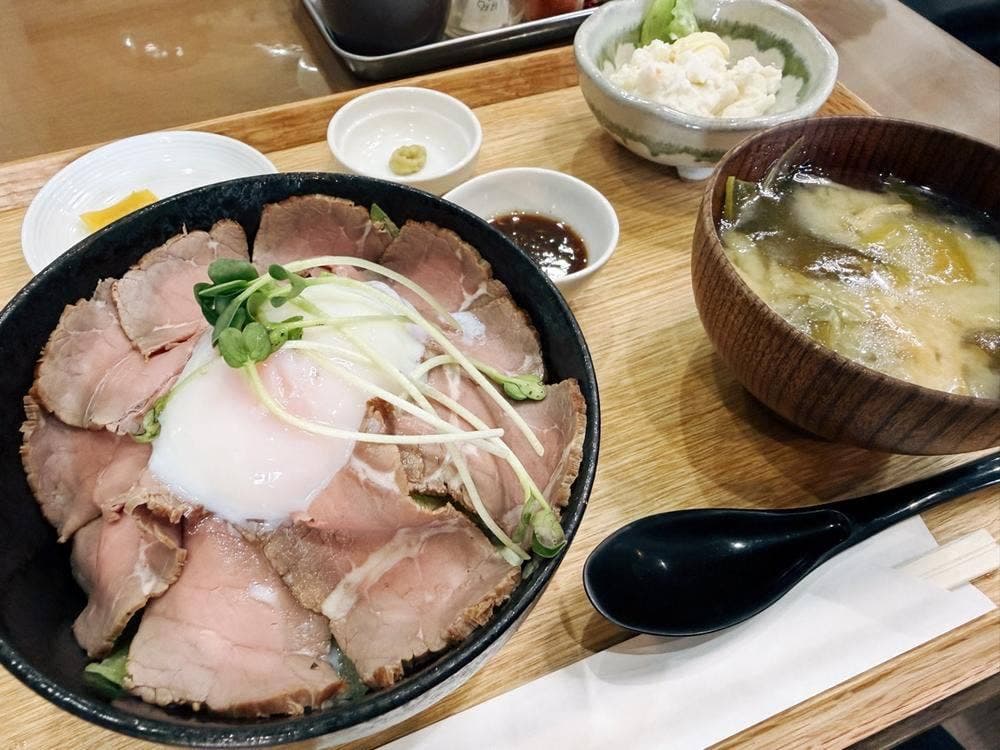 たつみや食堂