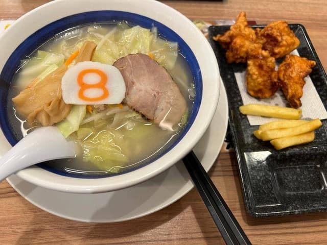 8番らーめん 本店 - サブ画像1