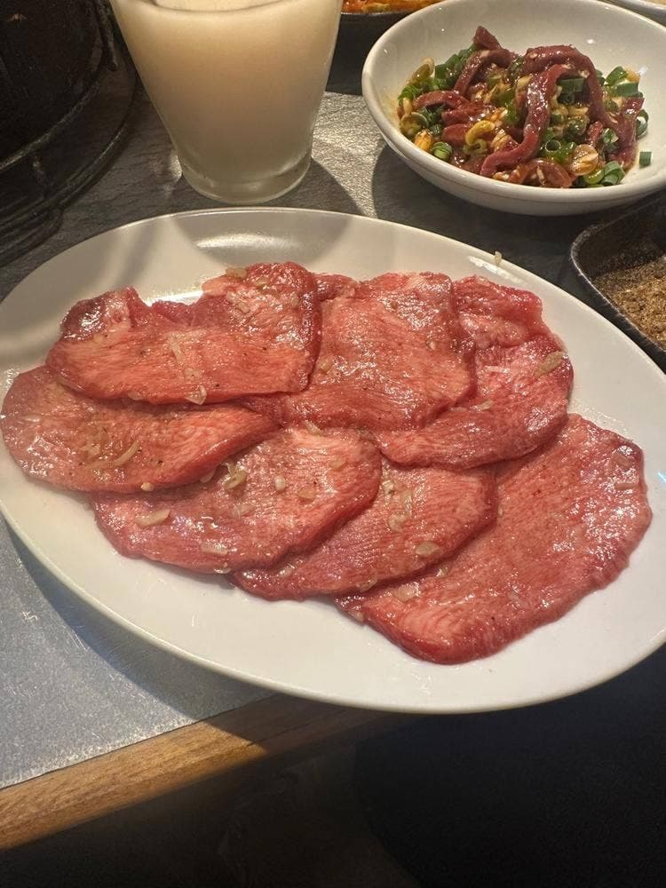 炭火焼肉ホルモン なべちゃん