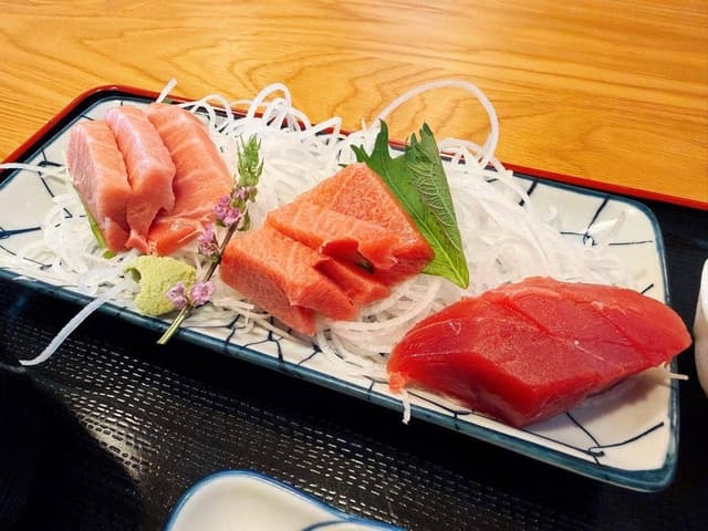 鮪づくし いさおちゃん - サブ画像1