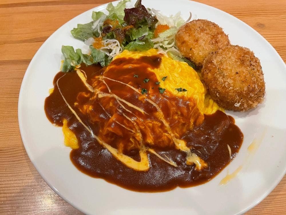 オムオム亭