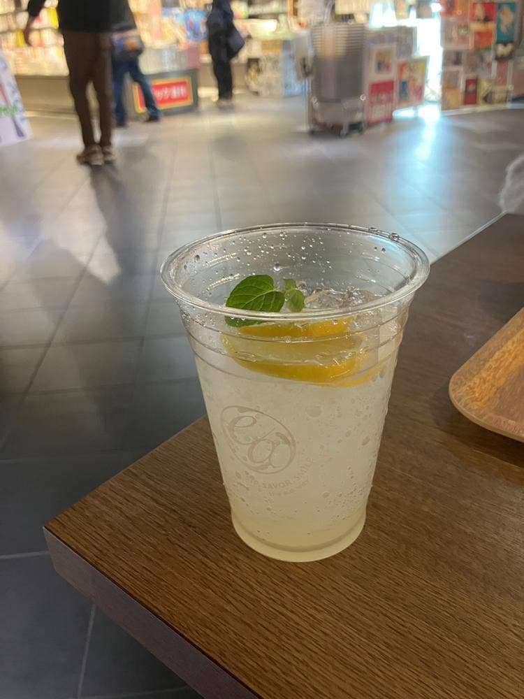 イー・エー・グラン 西武池袋店