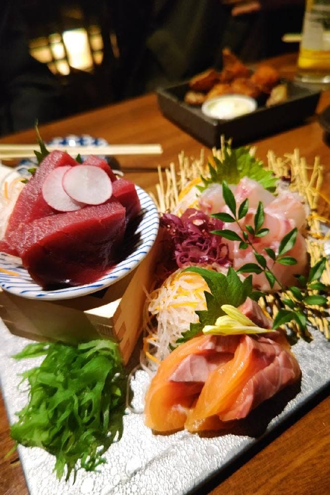 北海道海鮮と鮨酒場 白冨