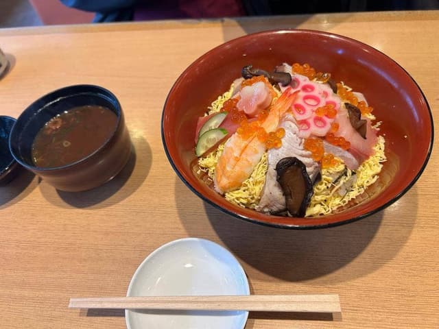 京・朱雀 すし市場 - サブ画像3