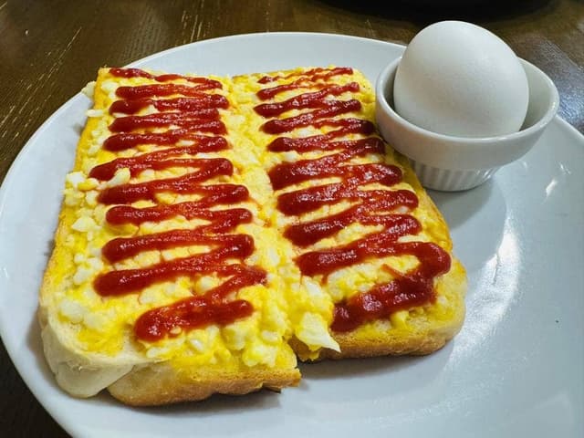 カフェ モンツァ - サブ画像2