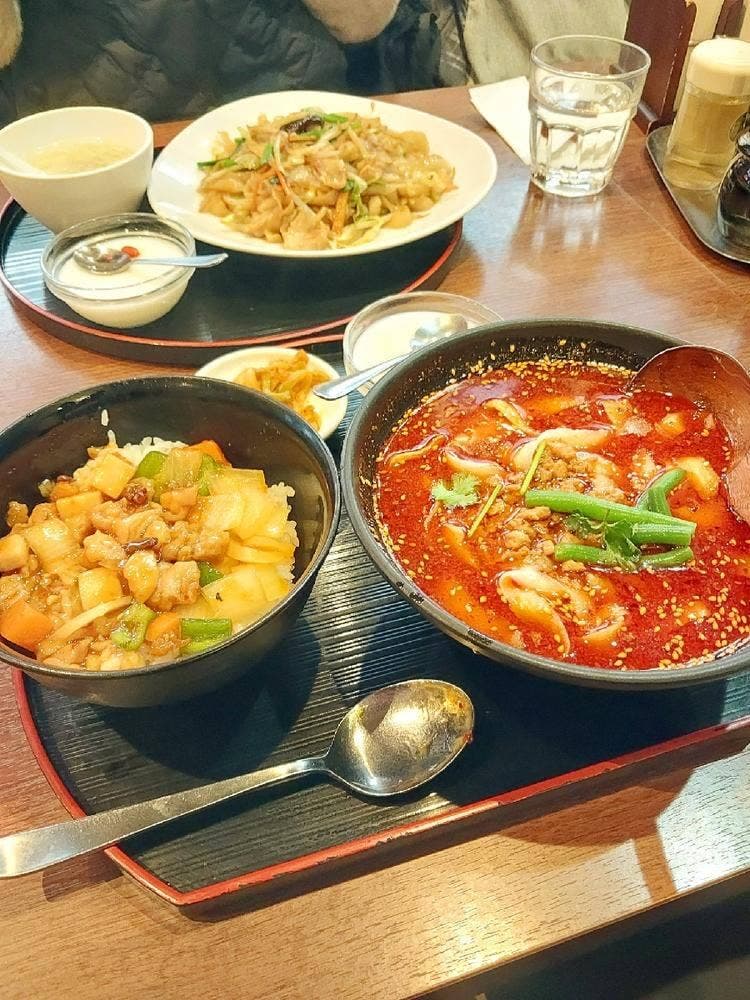 朝霞 刀削麺 天王洲店