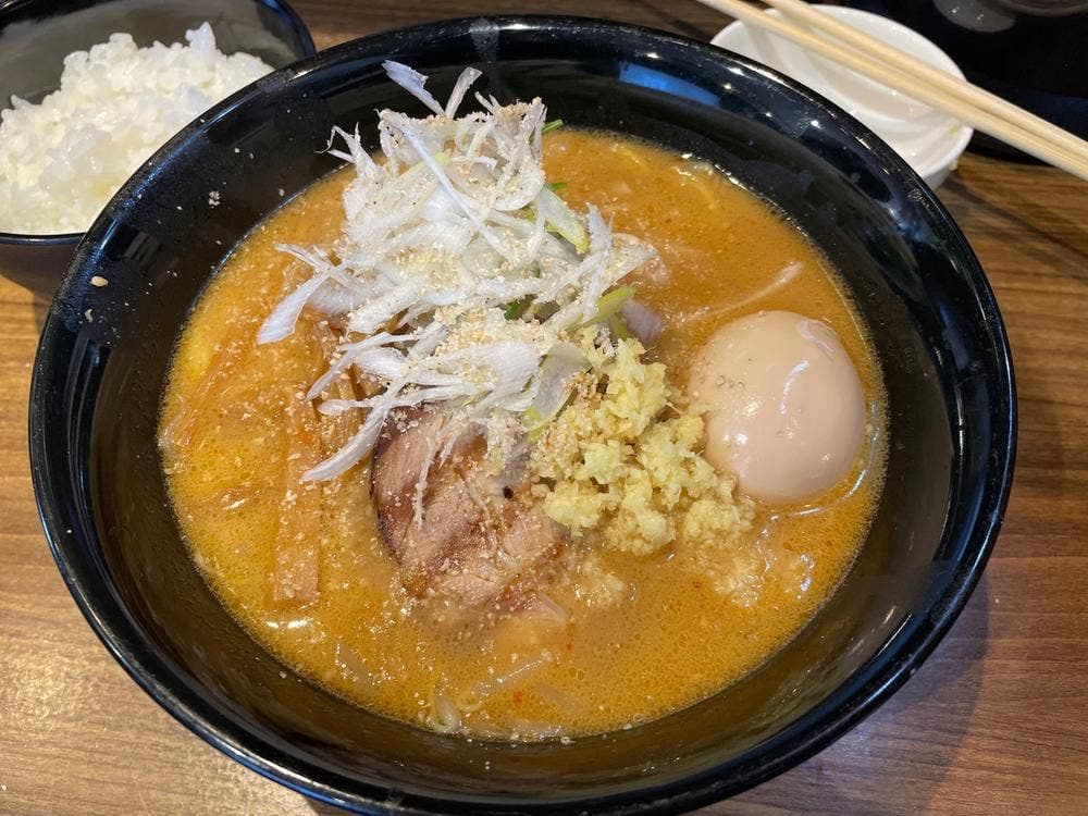 札幌らぁめん 麺や 舌通