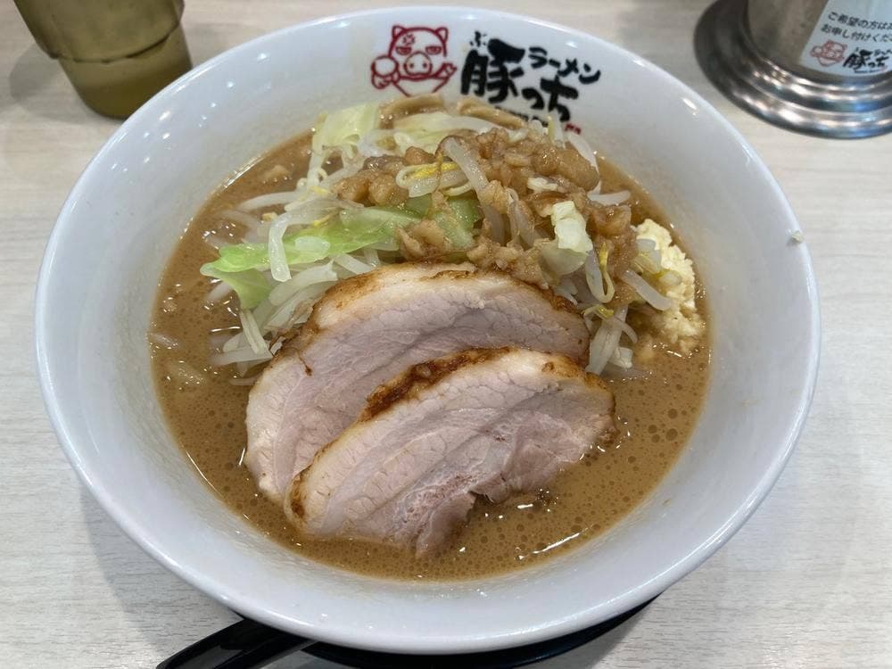 ラーメン 豚っち