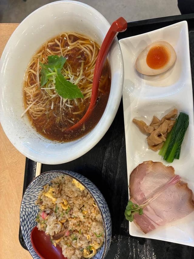 麺屋 燕 門出大井川店 - サブ画像2