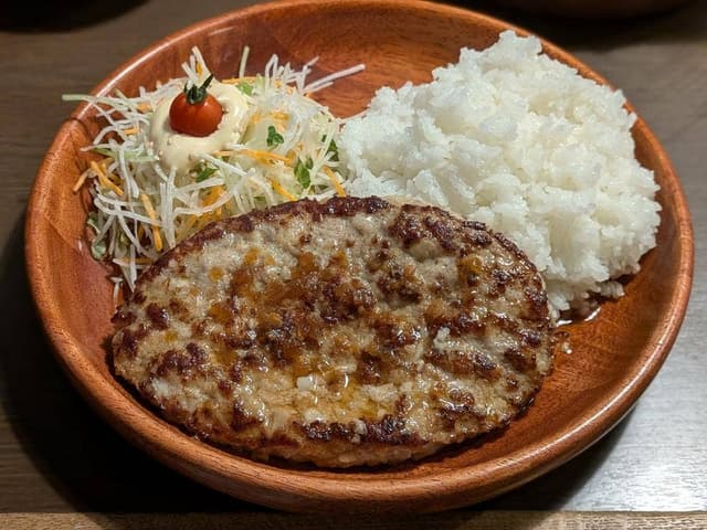 びっくりドンキー 伏見店 - サブ画像1