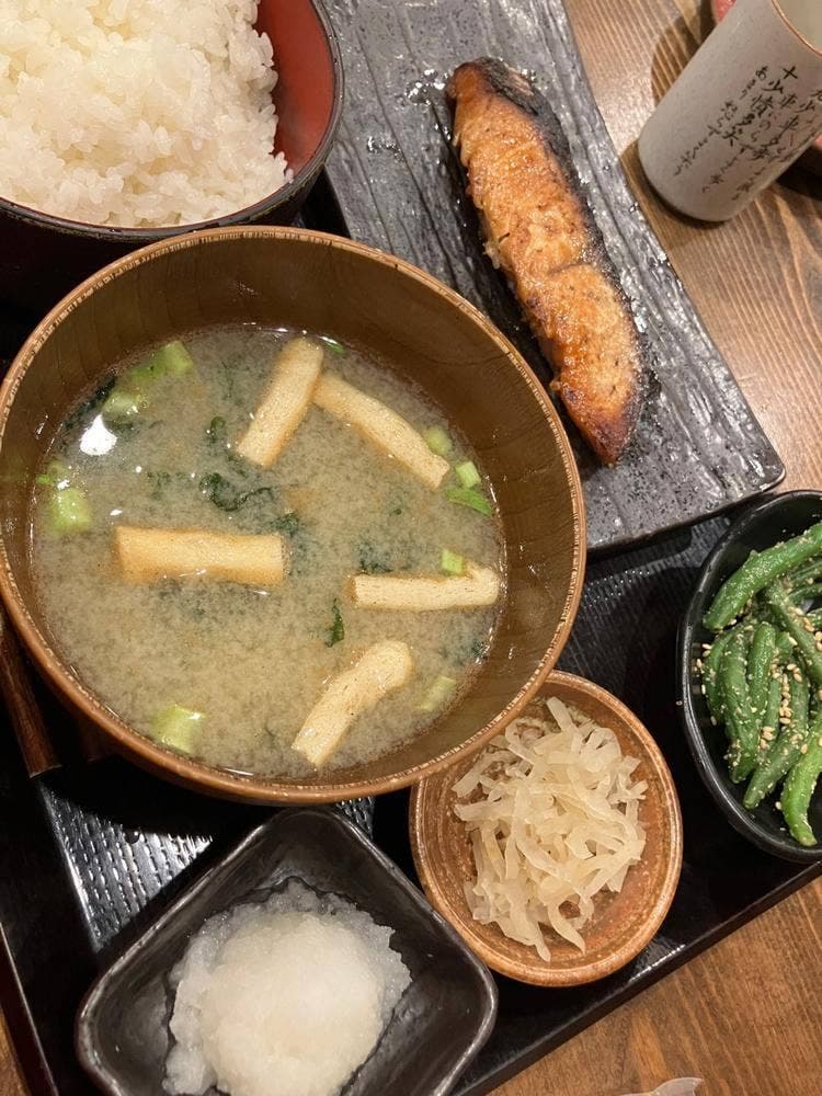 しんぱち食堂 神保町店