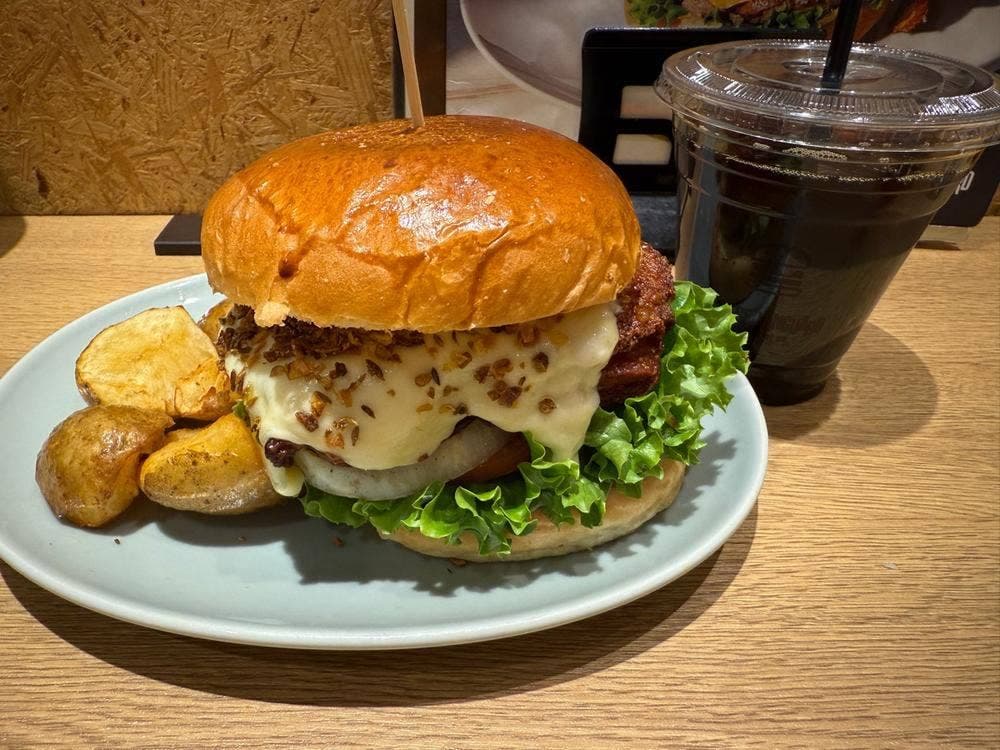 ヴィレッジヴァンガード ダイナー ペリエ千葉店