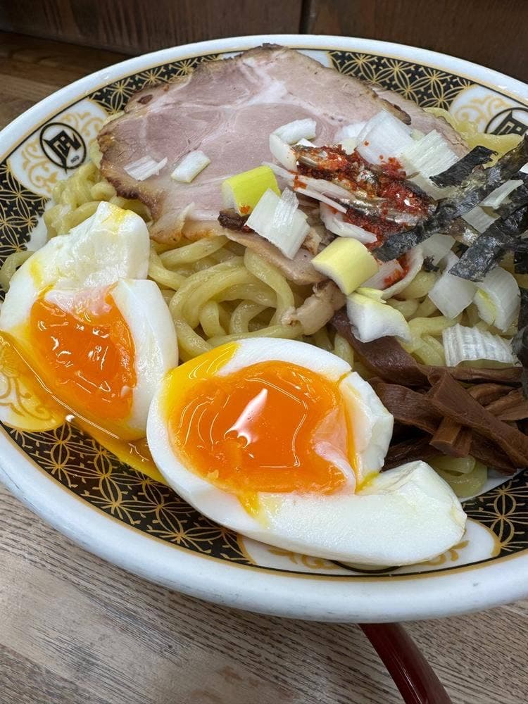 すごい煮干しラーメン 凪 神保町店