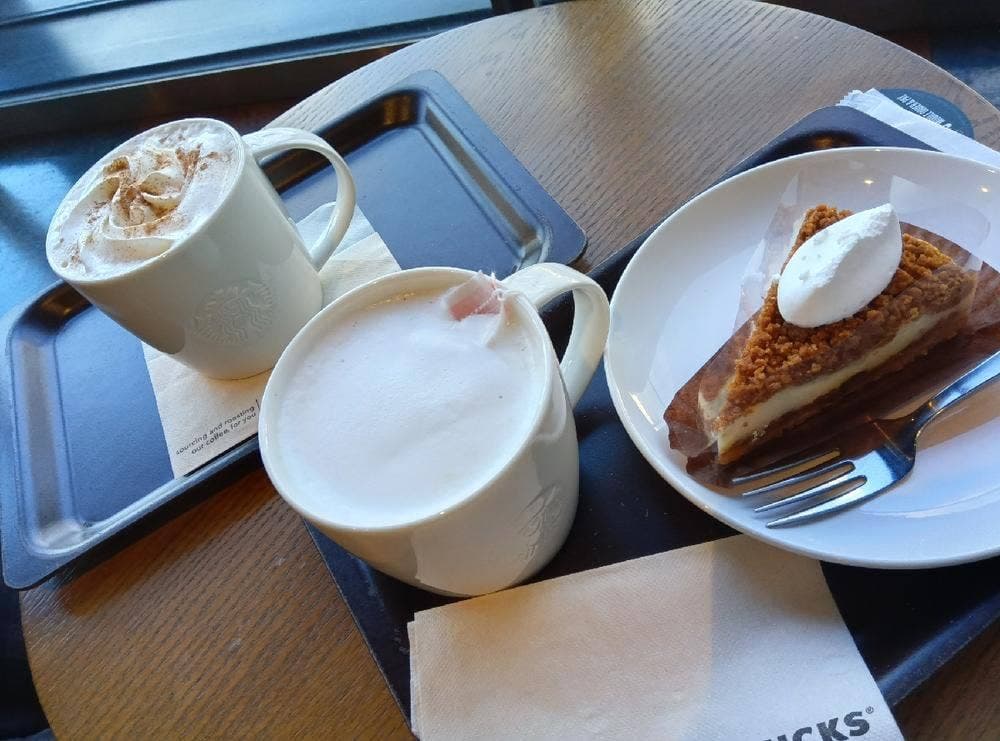 スターバックス コーヒー 岡山シネマタウン岡南店