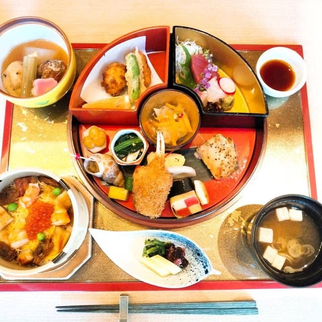 日本料理 花むさし 旬香 - サブ画像1