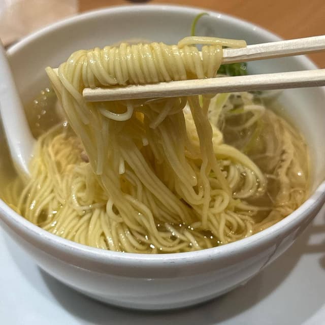 らぁ麺はやし田 新橋店 - サブ画像1