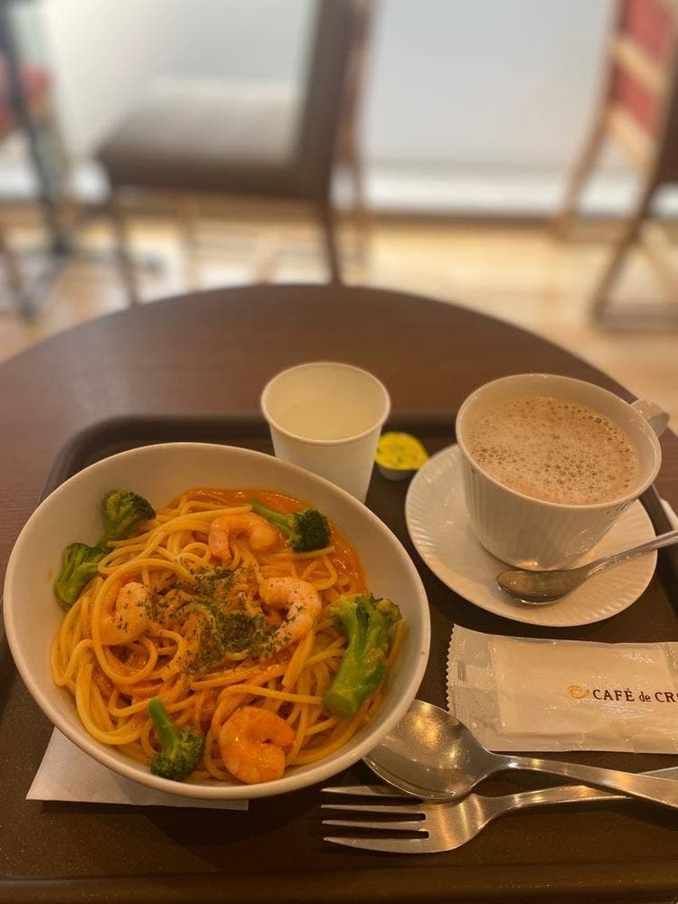 カフェ・ド・クリエ プラス 上大岡ミオカ店