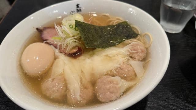 支那ソバ 小むろ - サブ画像1