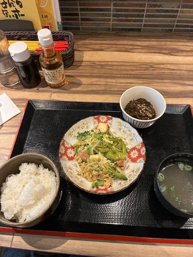 沖縄料理と炉端焼き なんくるないさー - サブ画像1