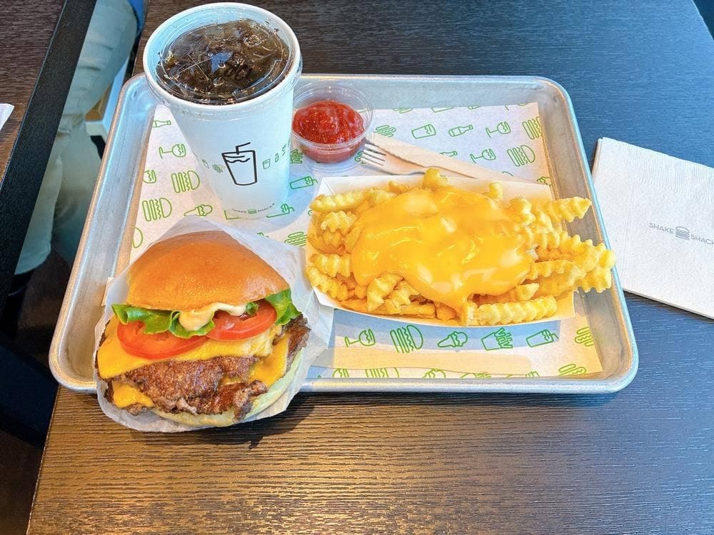 シェイクシャック 新宿サザンテラス店