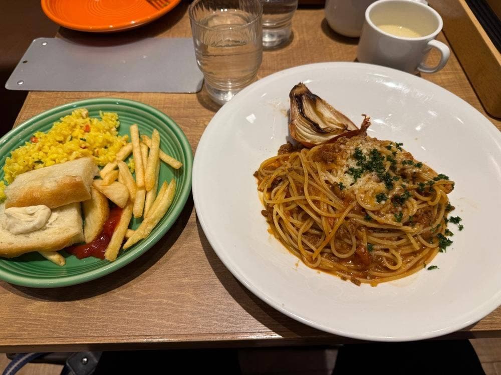 ハタケノパスタ イオンモールナゴヤドーム前