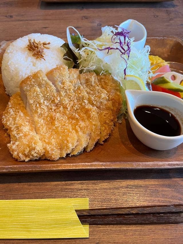 とんかつCAFE ロクベイ - サブ画像3