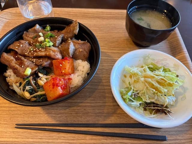 カルビ屋三夢の食堂 - サブ画像1