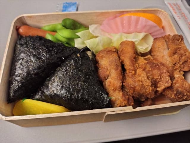 むすび むさし 新幹線店 - サブ画像3