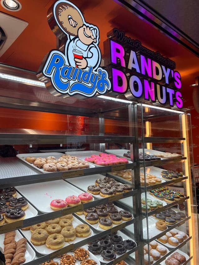 ランディーズドーナツ 新宿イイトルミネ店 - サブ画像1
