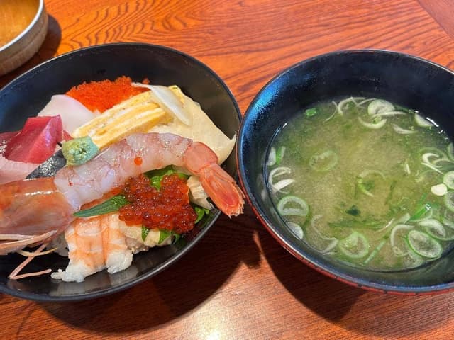 仙台中央卸売市場内 いちば鮨 - サブ画像1