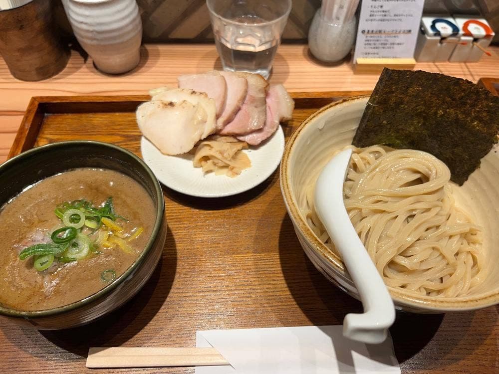 麺屋周郷 別邸 雅