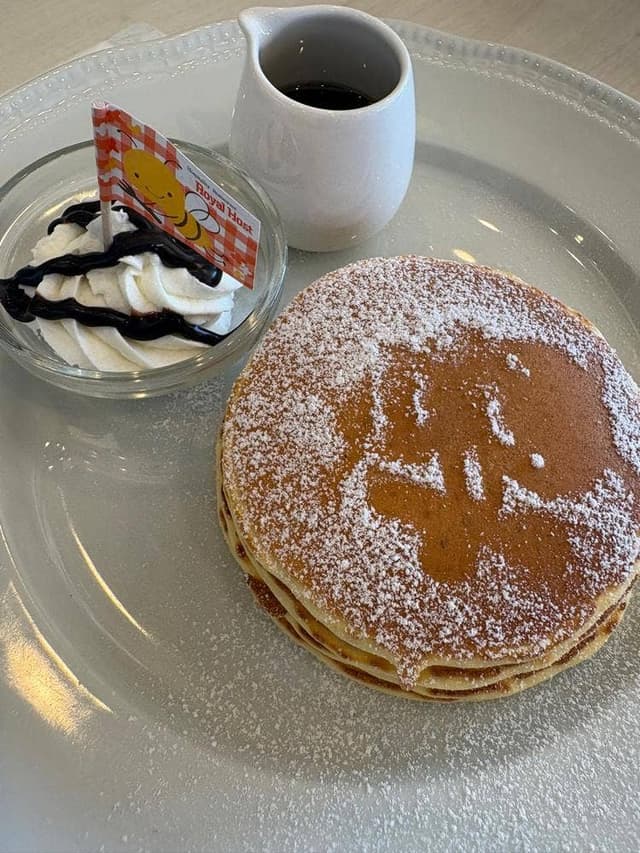 ロイヤルホスト駒沢パーククォーター店 - サブ画像1