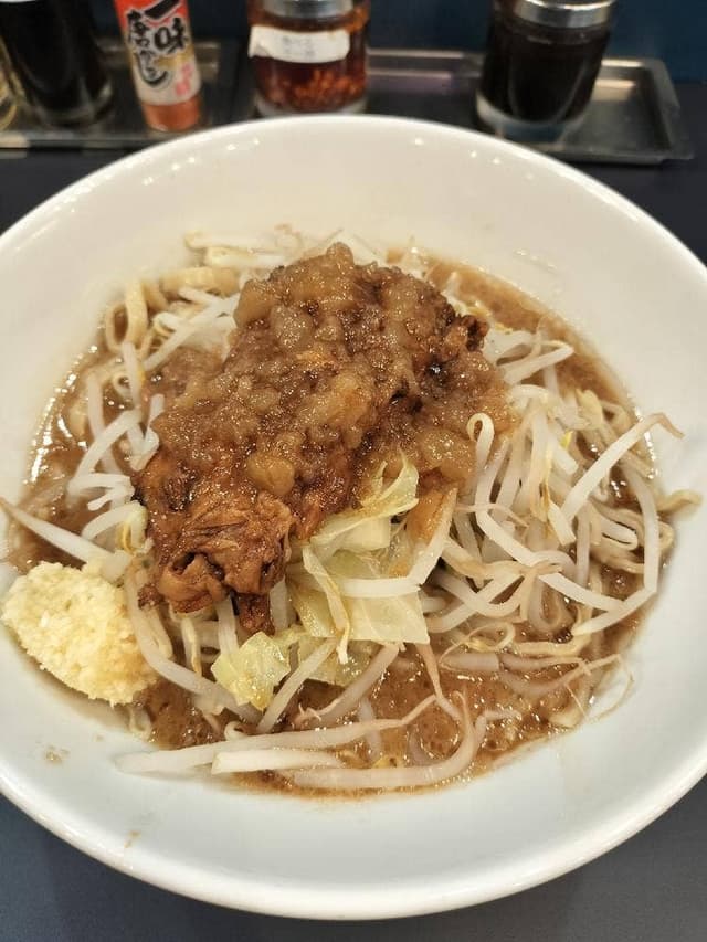 ラーメン豚に恋してる 歌舞伎町店 - サブ画像1