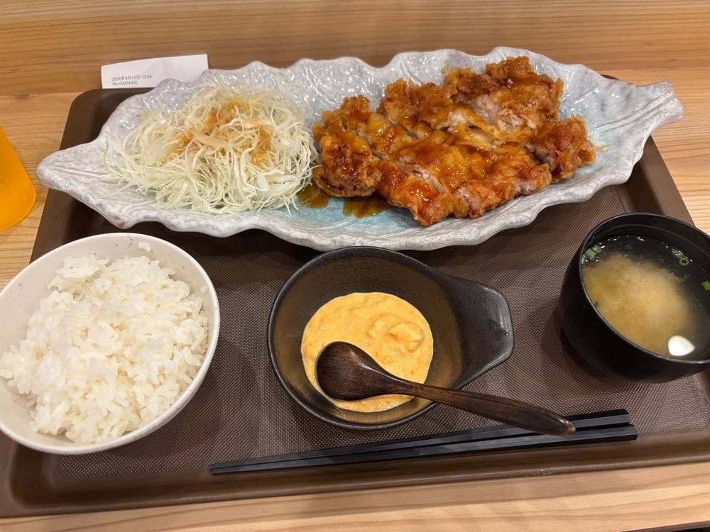 黒酢チキン南蛮定食 たかもとや 虎ノ門店