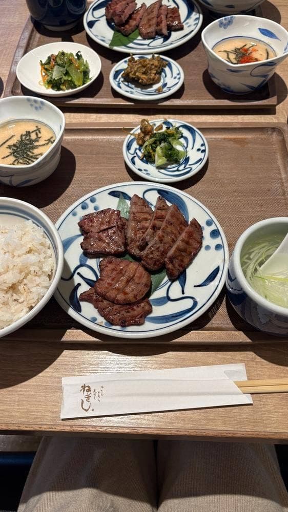 牛たんとろろ麦めし ねぎし お茶の水店 - サブ画像1
