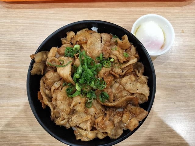 炭火焼豚丼と石鍋とん汁とんとん庵 イオンモール浜松市野店 - サブ画像1