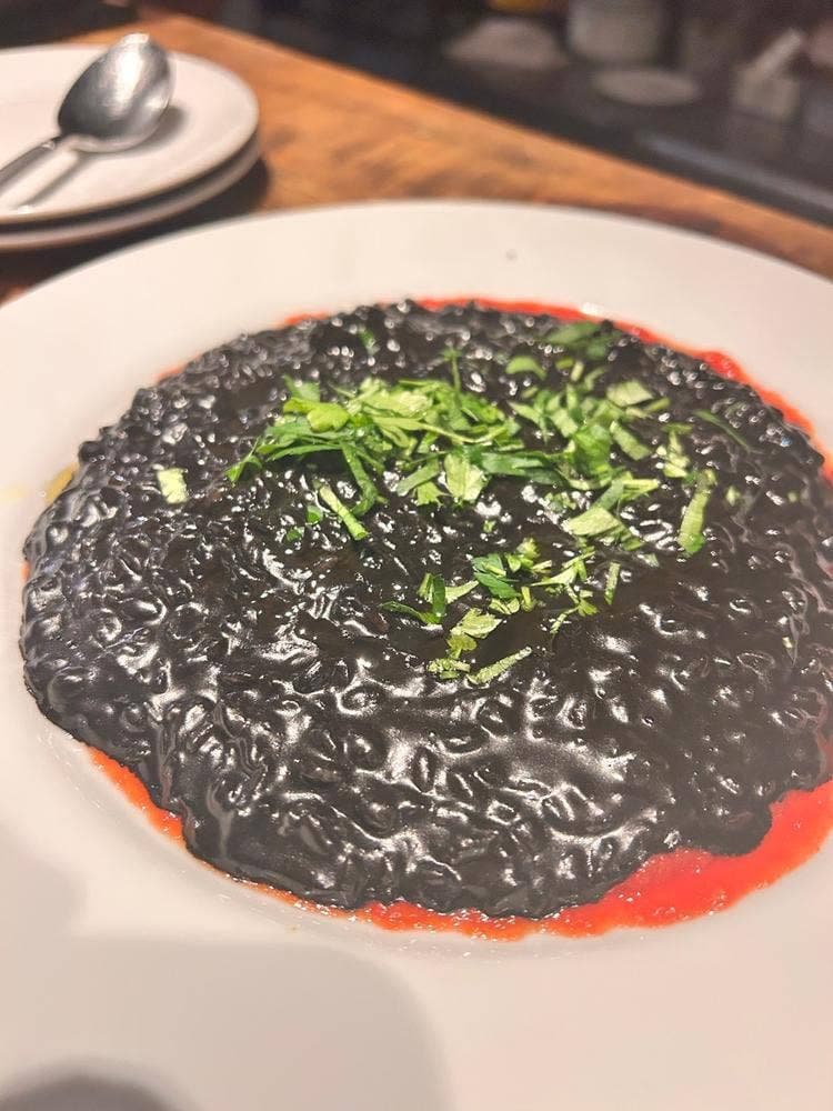 ワイン食堂ペコリーノ