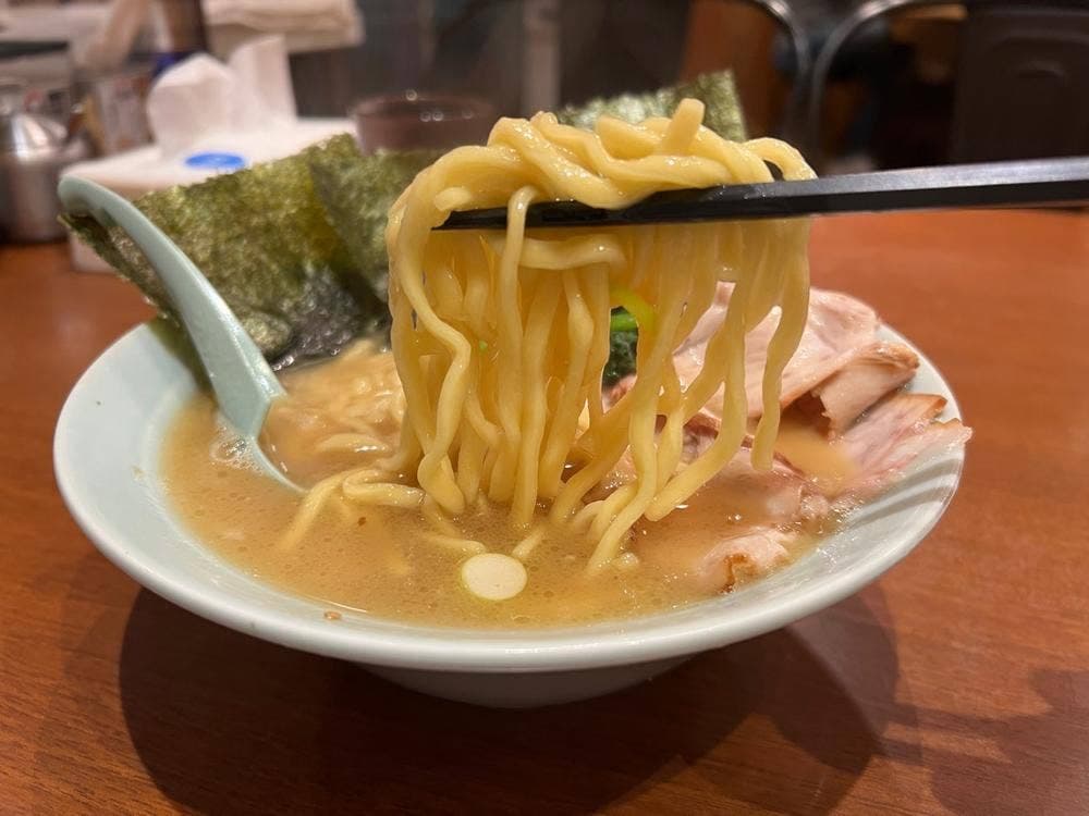 家系ラーメン 一楽家