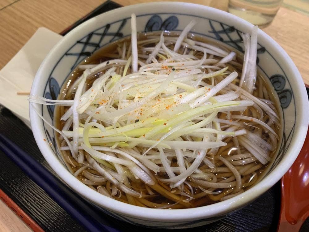 駅そば しらかみ庵