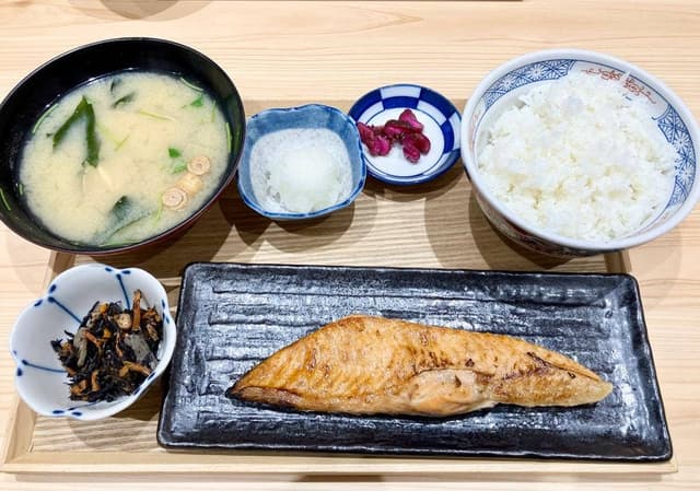 大起水産　海鮮丼と干物定食　京都醍醐店 - サブ画像3