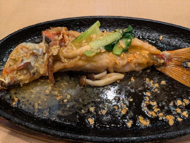 魚屋直営バター焼き食堂 魚まる 栄町店 - サブ画像1