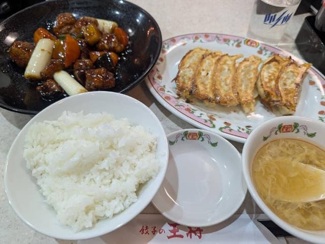 餃子の王将 神田東口店 - サブ画像3