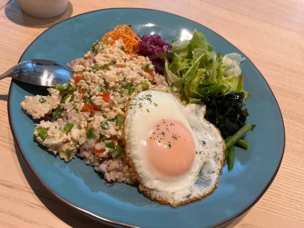 シンプラスキッチン×タニタカフェ 薬院駅店