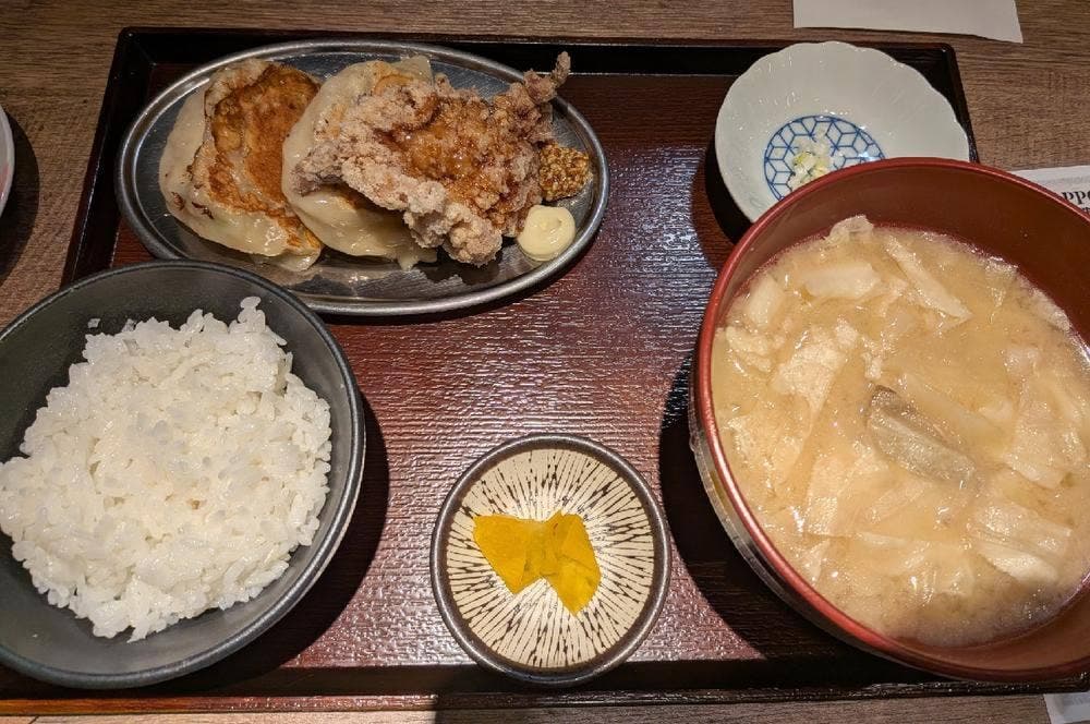 SAPPORO餃子製造所 4PLA店