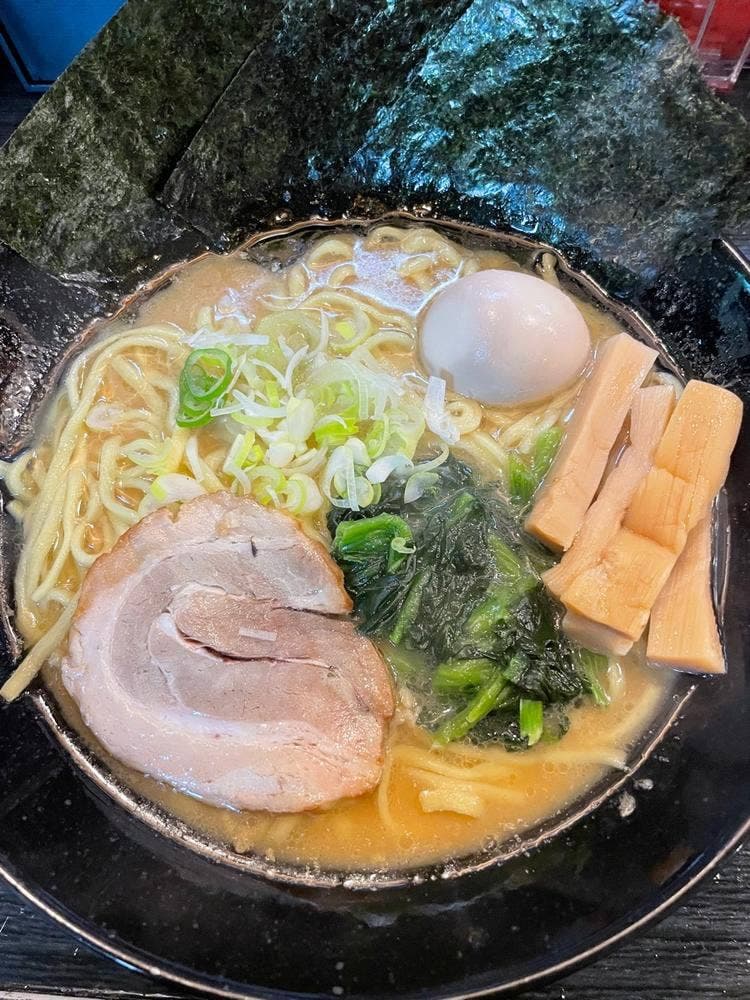 横濱とんこつ TUKASA 弥生町店