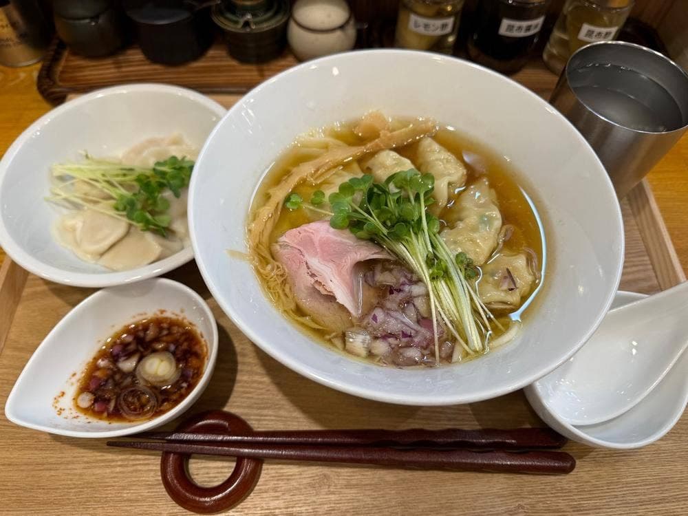 昭和らぁ麺 池袋サンシャイン通り店