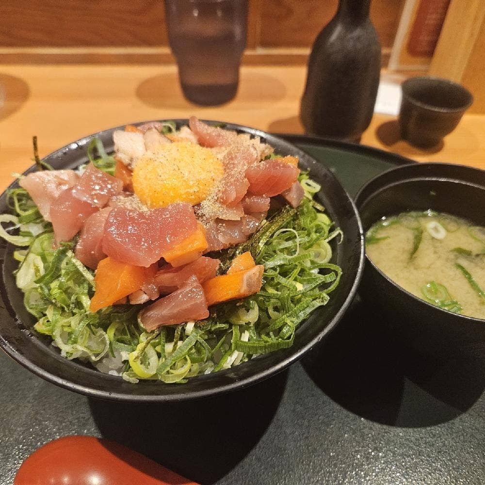 まぐろ屋ゑびす 伊丹空港店